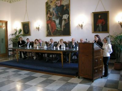 Clicca per l'immagine full size
