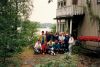 Gruppo_del_Comitato_ad_Helsinki_al_cottage_di_Rebecca_in_riva_al_lago_-_agosto_1994.jpg
